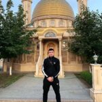 Bakhodir Jalolov Instagram – Eid Mubarak! ☝🏻🕌

#eidmubarak #uzbekistan #bakhodirdjalolov #top #rek