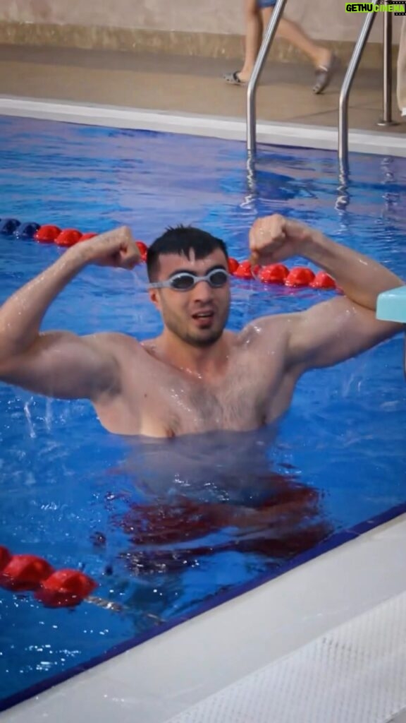 Bakhodir Jalolov Instagram - Swimming time 🏊‍♂️ ☝🏻 #boxing #rek #bakhodirjalolov #uzbekistan #top