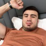 Bakhodir Jalolov Instagram - Барчага дам олиш кунида яхши кайфият хамрох булсин! 🤍🇺🇿