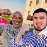Bakhodir Jalolov Instagram – Raxmatli dadam  bilan birgalikda @mrlennoxlewis ni janglarini tomosha qilganim kechagiday yodimda. 

I remember as yesterday, times when i was watching @mrlennoxlewis ‘s fights with my father.
