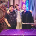 Bang Si-hyuk Instagram - With #JK and @thisiswatt Thank you, @scooterbraun. You made this! #bighitmusic #sbproject #hybeamerica #HYBE