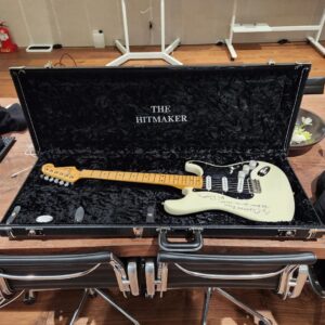 Bang Si-hyuk Instagram - I am honored. Thank you so much! @nilerodgers