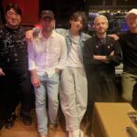 Bang Si-hyuk Instagram - It is always fun to witness history. These are the moments. This is a BIG one. #JK @thisiswatt @hitmanb72 @cirkut @jonbellion #hybe #teamworkmakesthedreamwork 🔥