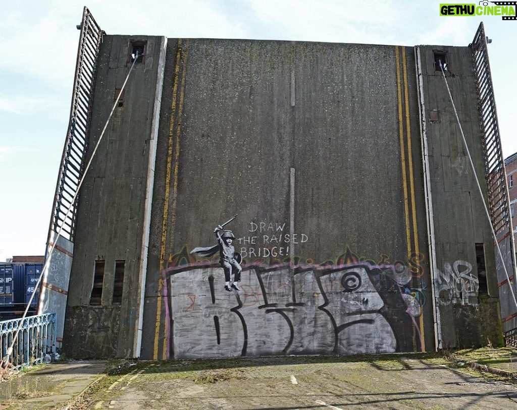 Banksy Instagram - RAISE THE DRAWBRIDGE! Hull.