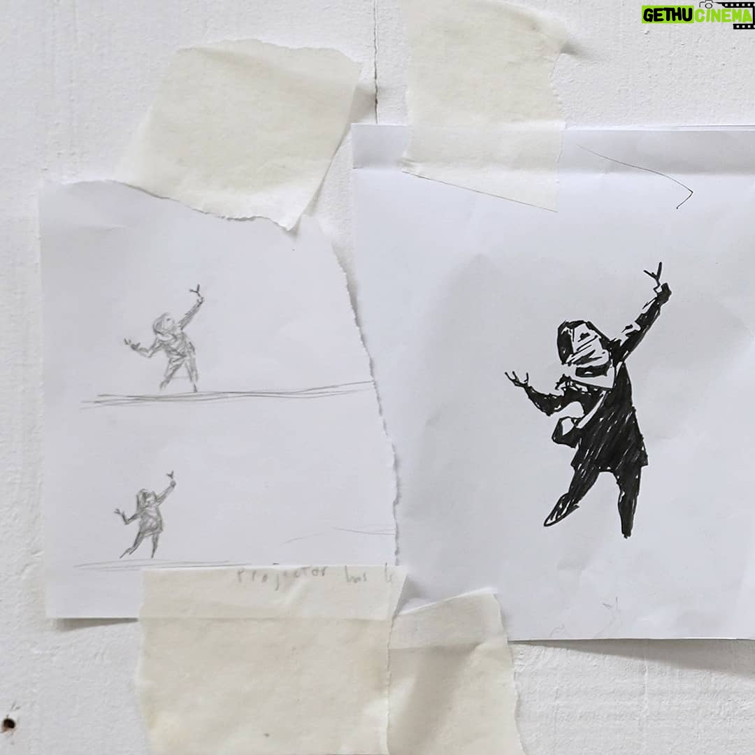Banksy - 1 Million Likes - .
I’m kind of glad the piece in Barton Hill
got vandalised.
The initial sketch was a lot better..
