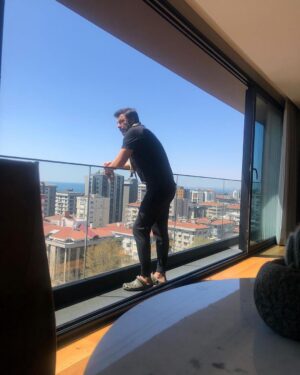 Barış Kılıç Instagram - Bu da geçer :)