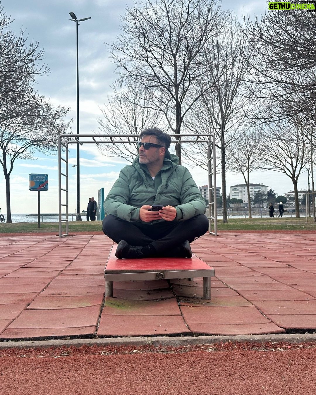 Barış Kılıç - 26K Likes - Ne yazsam bilemedim..