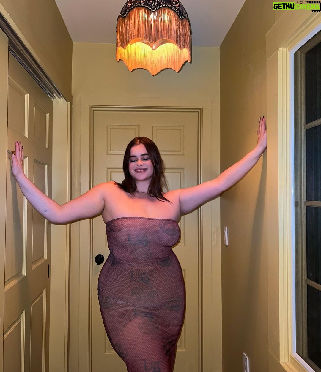 Barbie Ferreira - 1.1 Million Likes - 📍 tunnel under ocean blvd