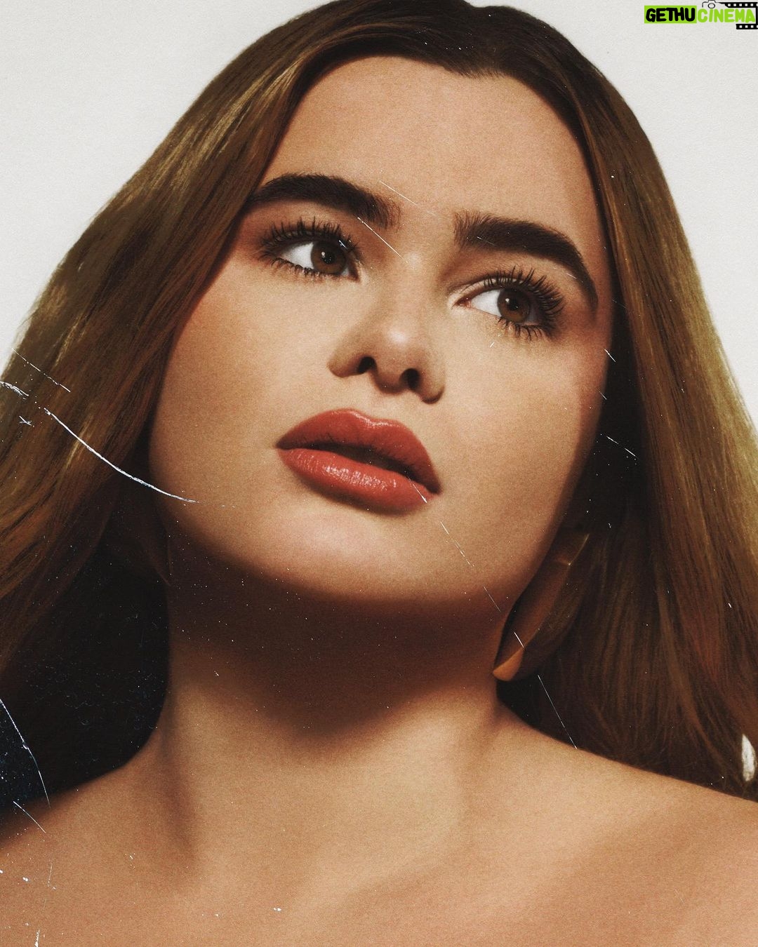 Barbie Ferreira Instagram - @flauntmagazine x @yslbeauty ⛓
