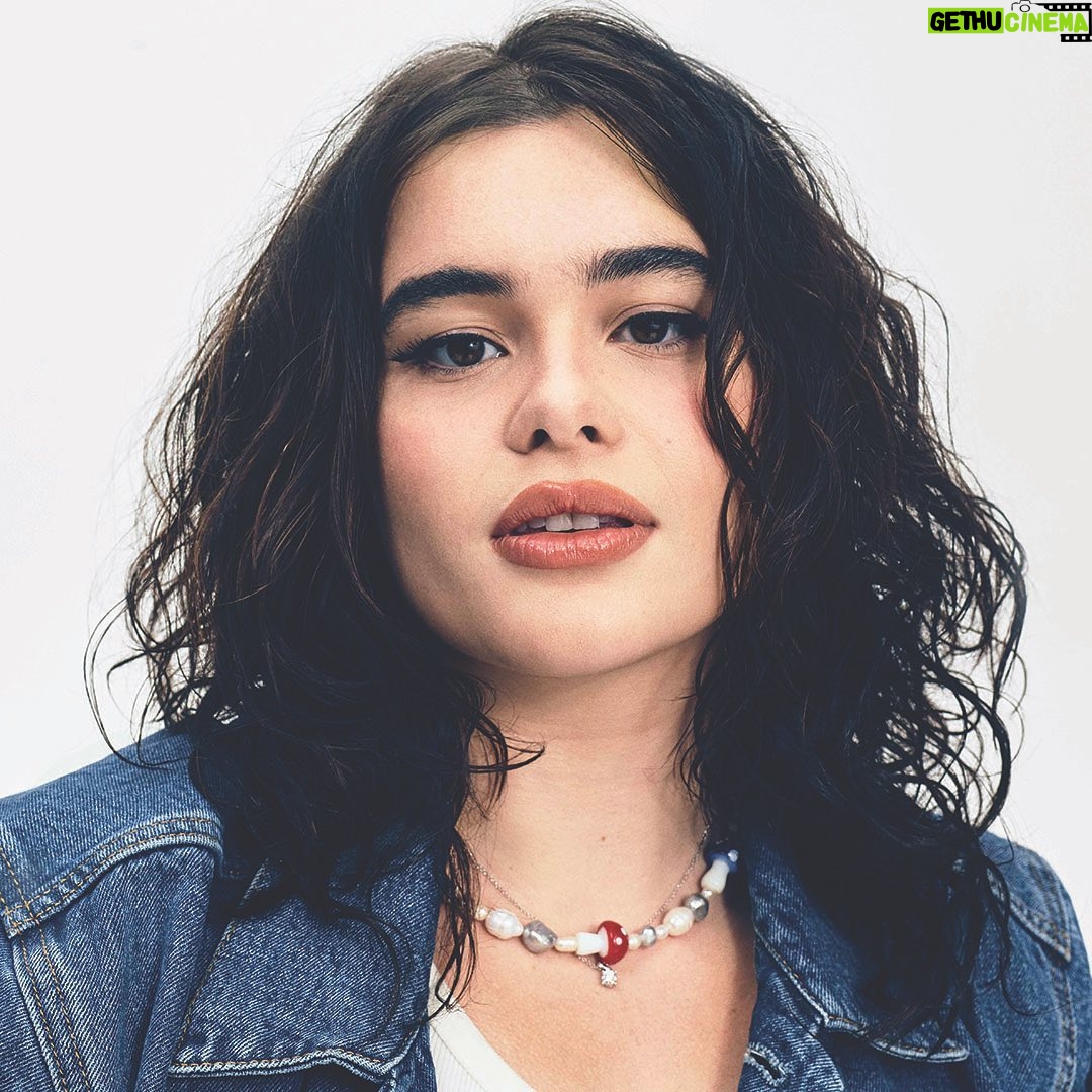 Barbie Ferreira Instagram - sitting pretty in my @levis @micaiahcarter ❤️ #ad #501originals