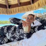 Barbie Ferreira Instagram - burnt cheeks in bora bora wow what a week 🤩 Four Seasons Resort Bora Bora