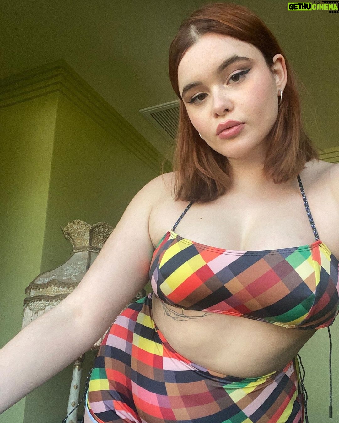 Barbie Ferreira - 2 Million Likes - summercore