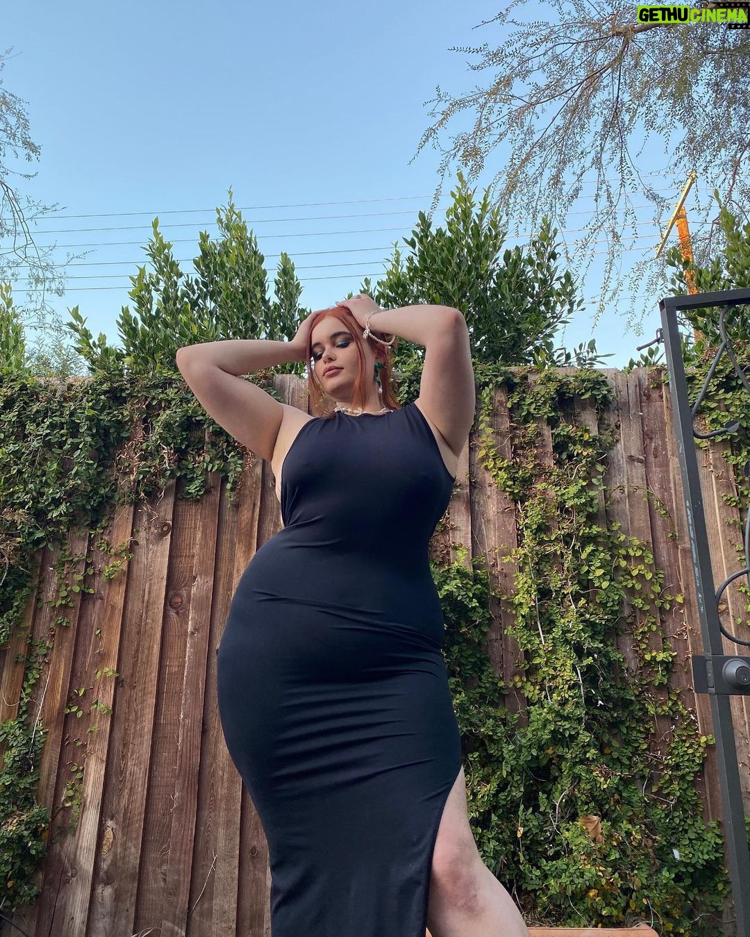 Barbie Ferreira - 1.1 Million Likes - barbie weasley