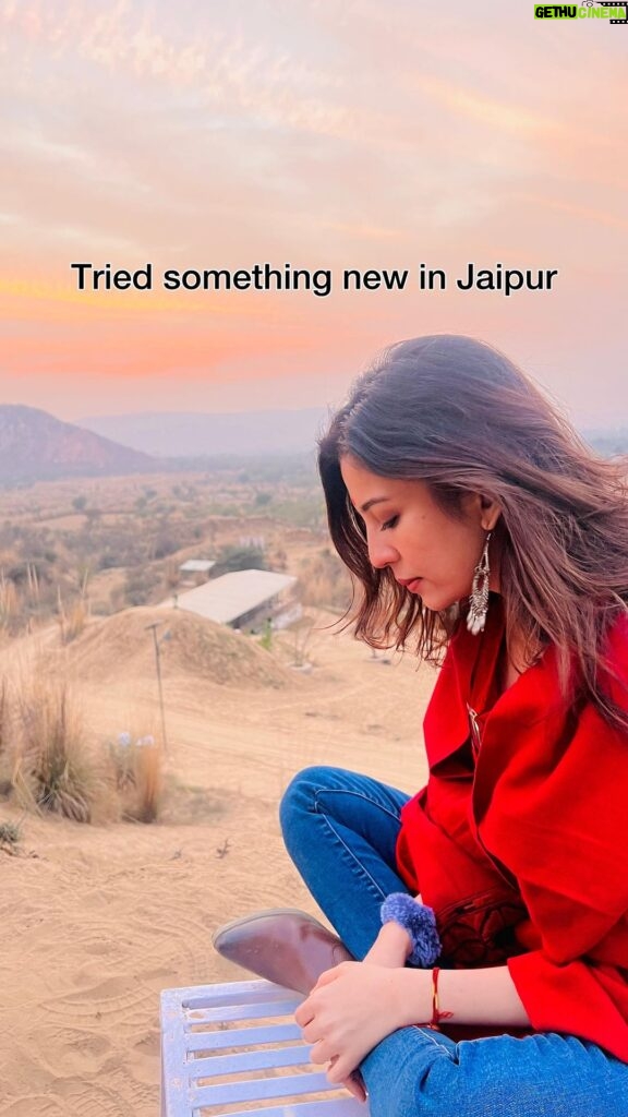 Barkha Singh Instagram - Glamping under the stars 😍✨ Would you try it? This time when I went to the pink city Jaipur I experienced it in a very different light, away from the city! My friend @ashitadhawan and I went to @teela.in and we were blown away by their hospitality and the range of experiences they have to offer!! The property is gorgeous and allows one to fully disconnect from the outside world and get lost in a world of serenity. 🤍 When you lovelies go, please do NOT miss their private dinner and sunset set ups, they’re really quite something! #traveldiaries #travel #TravelwithB #teela #teelaresort #glampinglife #glampingresort #luxurylifestyle #glampingpods #jaipur #minivlog