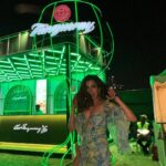Barkha Singh Instagram - #LollaPalooza 2024✨ Thanks for having us @tanquerayindia 💚 #Tanqueray #Tanqueraygin #tanquerayindia #hosted #jungle #jonasbrothers #sting #dualistinquiry #onedirection #musicfestival #vibes