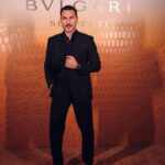 Bassel Khayyat Instagram – Celebrating The launch of the Serpenti factory exhibition “75 Years of Infinite Tales” with Bvlgari Family 

Watch& Jewlery @bulgari 
Styled by @cedrichaddad 
Look  @dior 
Photographer: @patricksawaya 
Management: @sossiwartanian