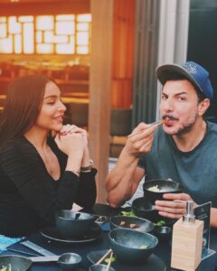 Bassel Khayyat Instagram - She taught me that fear is not an option ❤️ Her day out 🍜 الصورة من تصوير شموس حبيبي @sinless_shams