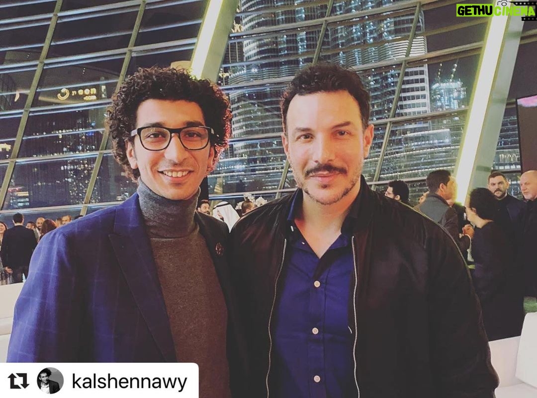 Bassel Khayyat Instagram - شراكة جديدة مثمرة وخلاقة معك كريم الشناوي ....تمنياتي بالنجاح ومحبتي لكل اسرة مسلسل عهد الدم فنانيين زملاء وفنيين شكرا لشركة الانتاج دعمها ورعايتها شكرا شاهد mbc #مسلسل_عهد_الدم #شاهد#mbc #eaglefilms