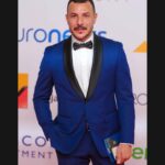 Bassel Khayyat Instagram - كل الشكر للقائمين على مهرجان الجونة السينمائي في دورته الثانية تمنياتي لكم بنجاح دائم ومستمر شكرا على استضافتكم الكريمة مع حبي واحترامي لكم فردا فردا.#basselkhaiat #باسل_خياط #elgounafilmfestival #gff2018 #cinema #elgouna #cairo #motivation #love #redcarpet El Gouna, Red Sea