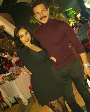 Bassel Khayyat Instagram - With my ❤️⚜️#basselkhaiat #باسل_خياط #2019 #peace #family