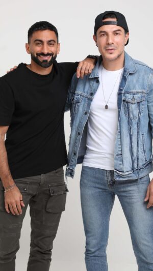 Bassel Khayyat Instagram - #ABtalks with @basselkhaiatofficial 💬 مع باسل خياط

Tuesday 9 pm (GST) - الثلاثاء ٩ مساءً بتوقيت الإمارات on YouTube. 📺 

Production / @bukhashbrothers
Watch Partner / @breitling