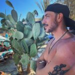 Bassel Khayyat Instagram – Where past meets present🤍🤍🤍it’s kind of magic and harmony 
نشوة التقاء الماضي بالحاضر ..🤍🤍🤍