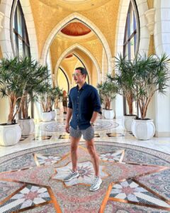 Bassel Khayyat Instagram - With love 🤍⚜️ #basselkhaiat @ooroyalmirage