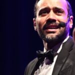 Bassem Hamraoui Instagram - مسرحية المايسترو في سلسلة عروض رمضانية باذن الله مرحبا بالناس الكل 😍😍😍🎹🎹🎹 المسرح البلدي باب بحر