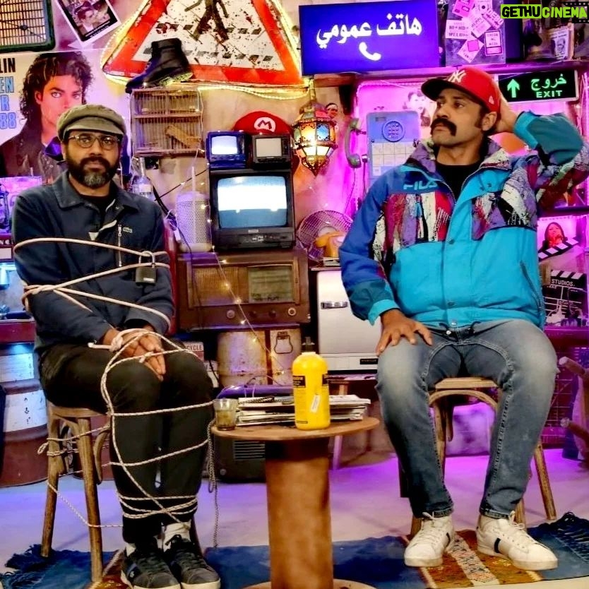 Bassem Hamraoui - 20.1K Likes - سنكوح يتمرد عليا و يخرج من "دنيا أخرى" للدنيا متاعنا...😵😰
الحلقة الاولى من البرنامج الجديد " سنكوح " تلقاوها على الشان يوتوب متاعي نهار السبت هذا التسعة متاع الليل...
و الحلقات القادمة كل نهار اثنين الثمنية و نص على قناة الحوار التونسي بإنذن الله
#سنكوح