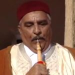 Bassem Hamraoui Instagram - كي يطيحك بوك تتكيف في الشيشة في قهوة الحومة #التدخين_مضر_بالصحة 🚭🚭🚭