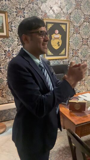 Bassem Hamraoui Instagram - اليلة اخر يوم في تصوير سيتكوم سوبر تونسي 
الحمدلله حتى يبلغ الحمد منتهاه على نجاح السلسلة الي لاقت اعجاب برشا ناس 
نحب نشكر كامل الفريق التقني و الإنتاج على هذا المجهود و نشكر الممثلين الي عديت معاهم احلى لحظات و مكل قيس شقير و احمد الصيد و زين العابدين المستوري على المساحة الي مدوهالي داخل العمل 
شكرا جزيلا و الى اللقاء في اعمال اخرى