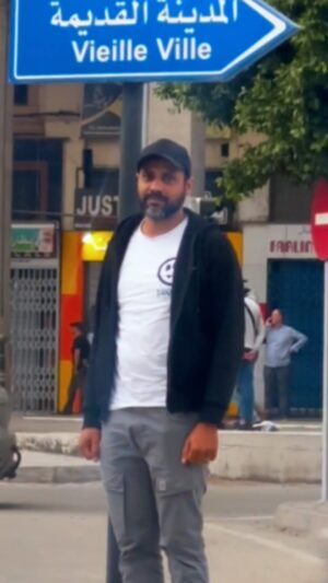 Bassem Hamraoui Instagram - وصلنا مدينة عنابة و الحمدلله موعدنا بإذن لله هذا المساء انطلاقا من الساعة السابعة بنزل شيراطون عنابة 🥰