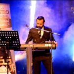 Bassem Hamraoui Instagram - اجواء عرض🎭 #المايسترو_ELMAESTRO# 🎭 بالمسرح البلدي بالعاصمة 💃💃🎩🎩🎤🎤🎹🎹🎹
