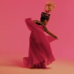 Bayan Alaguzova Instagram - Друзья, рады сообщить вам отличную новость. Наш продюсерский центр открывает двери для всех желающих петь, танцевать, красиво говорить, играть на музыкальных инструментах! С 29 августа по 3 сентября у нас дни открытых дверей. Приходите, мы вас очень ждем! Все вопросы по телефону 8/702/270-99-92 Гульбарам.