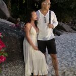 Bayan Alaguzova Instagram - Самый любимый праздник для меня - это восьмое марта. Так всегда было и есть, я не жду сюрпризов на НГ и даже на ДР, восьмое для меня что-то особенное. Вот и сегодня очень особенный день: красивый закат, вкусный ужин, живые орхидеи, шум морской волны, и саксофон. Благодарю своего замечательного супруга за этот волшебный день ❤️ Phuket, Thailand