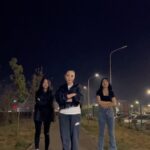 Bayan Alaguzova Instagram – Пока ждёшь своей сцены, надо убивать время с пользой, так что я теперь тик-токер. На бек-вокале мои ассистенты на площадке, им по 18 🙈