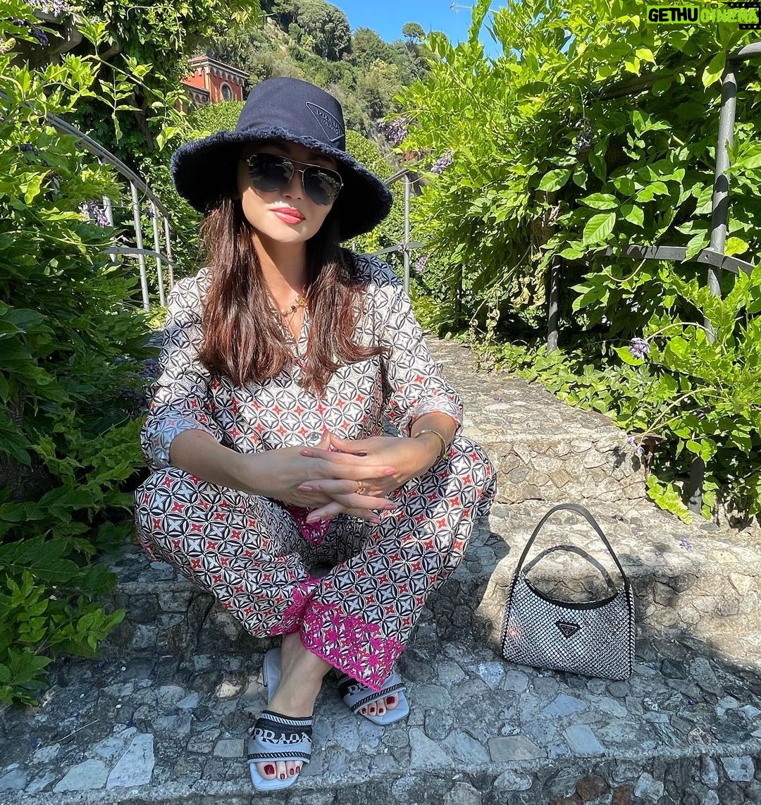 Bayan Alaguzova Instagram - Здесь невероятно красиво! Como, Italy