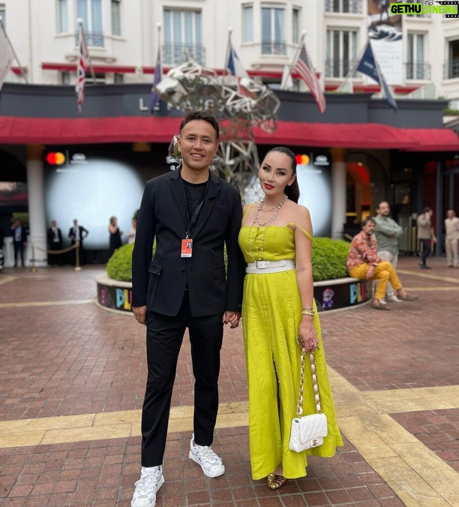 Bayan Alaguzova Instagram - Приятное времяпровождение в Каннах! Cannes