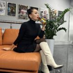 Bayan Alaguzova Instagram - История о том, как я пью МАXi чай! МММ ВКУСНО ❤️
