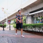 Bayu Skak Instagram - Melbu weekend ngene iki penake mlaku-mlaku dolan. Iki ben keren pol-polan aku nganggo sepatu @patrobas.id X @cleopurewater 😃👍🏼 M Bloc Space