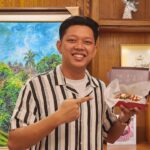 Bayu Skak Instagram - Rek! ning film Lara Ati si Ayu Londo anake Pak Fred kan duwe usaha pastry. Nah nang dunia nyata pasrtyne iki yo ono tenanan nok Suroboyo, menurutku iki best pastry nang Suroboyo Rek jenenge IGOR’S PASTRY. Dulino rene soale iki ono sing unik menu anyar Croissant Geprek mak nyos temenan @igorspastry @croissantgeprek.id Igor's Pastry & Cafe