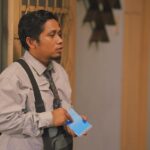 Bayu Skak Instagram - Ayo Rek! rewangi Cak Nano (@ukilkentroenk) supoyo iso ndang nyantap rujak cingure Lek Har (@silo_pentol) . Tulis nang kolom komentar ngisor upaya opo sing sekirone iso berhasil, ojo sing mainstream kudu sing unik! ngko nek unik iso direalisasikan Rek, mesakno Cak Nano pingin sak pulukan ae lho . Rek ojok lali sisan, saksikan puncak cerito Lara Ati nang Bioskop! 15 September Film Lara Ati tayang serentak di seluruh Bioskop Indonesia #LaraAti #LaraAtiLokadrama #IkiUripKu #MusuhWongSugih