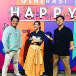 Bayu Skak Instagram – Gak Gengsi Jaga Tradisi Rek! suwun kabeh sing wis teko wingi nang acarane Festival Generasi Happy Rek! rame & meriah. Iki wis ping 3ne aku diundang Mata Najwa on Stage Selalu seneng banget! suwun banget Mbak @najwashihab 🙏🏽
.
📸 @halohdoo Surabaya, Indonesia