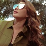 Bea Alonzo Instagram - Keep looking up 😎 @executiveoptical