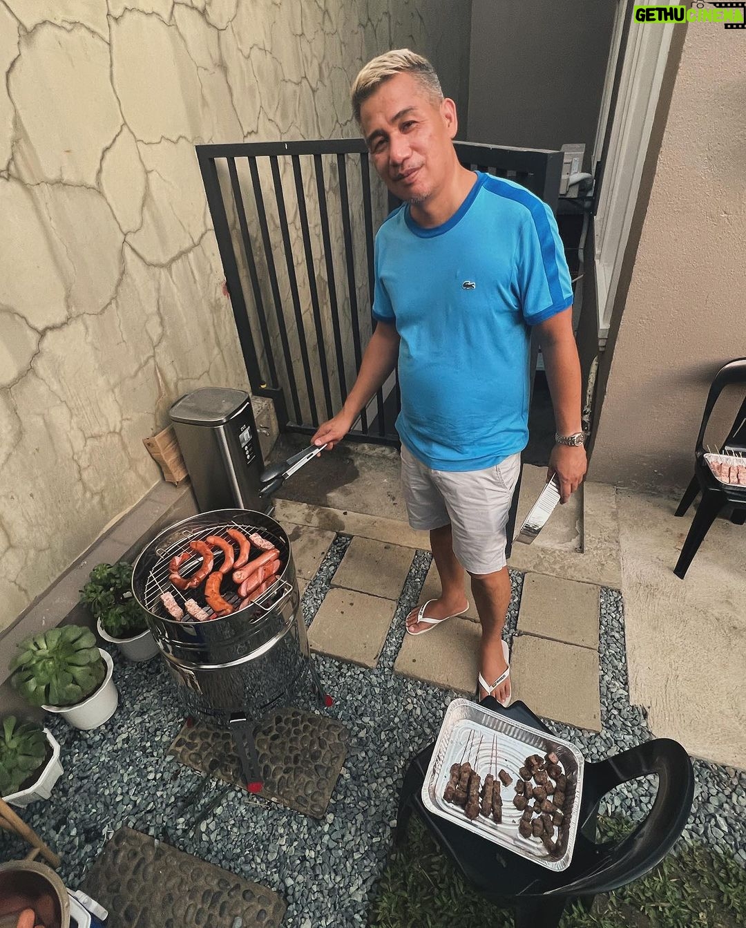 Bea Alonzo Instagram - Simple backyard bbq at mama’s for @ronaldgarcia2006 ‘s bday. Masayang kwentuhan at masarap na kainan. ❤️
