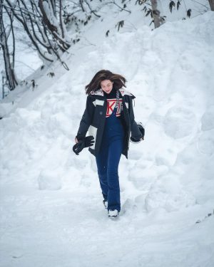 Bea Alonzo Instagram - There’s SNOW business like SNOWbusiness ❄️☃️🤣