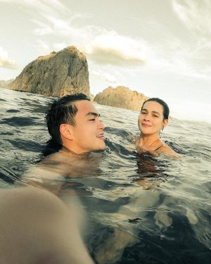 Bea Alonzo Instagram - Just keep swimming 🐠