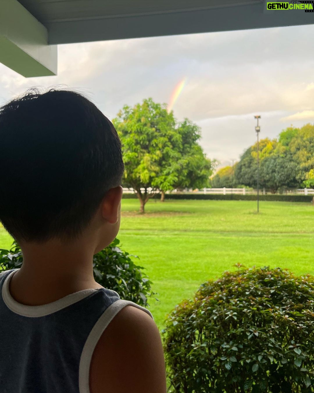 Bea Alonzo Instagram - Everybody needs a little family time. Happy Sunday! ❤️
