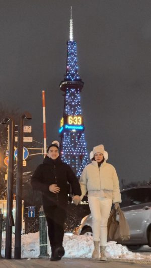 Bea Alonzo Instagram - It's the most Wonderful time of the year!❄️🇯🇵 Thank you, @discover_grp for helping us arrange our trip in such a short notice 💙💙💙