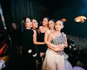 Bea Alonzo Instagram - At @draivee ‘s bday party last night. Fun times! ❤️🥂

📸
@magicliwanag